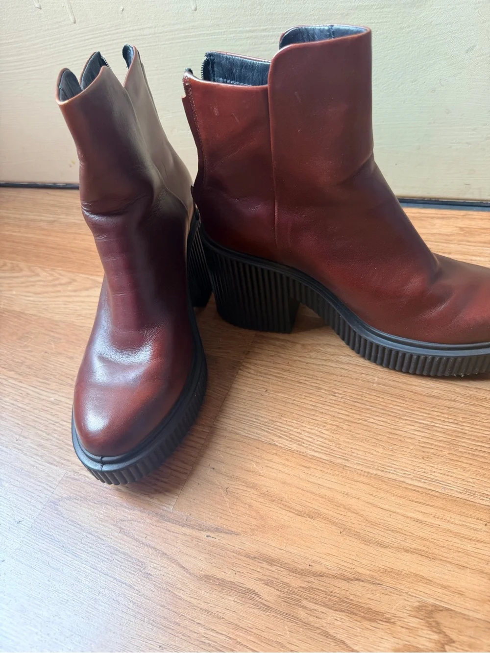 Ecco Women's Platform Ankle Boots - Chestnut Brown